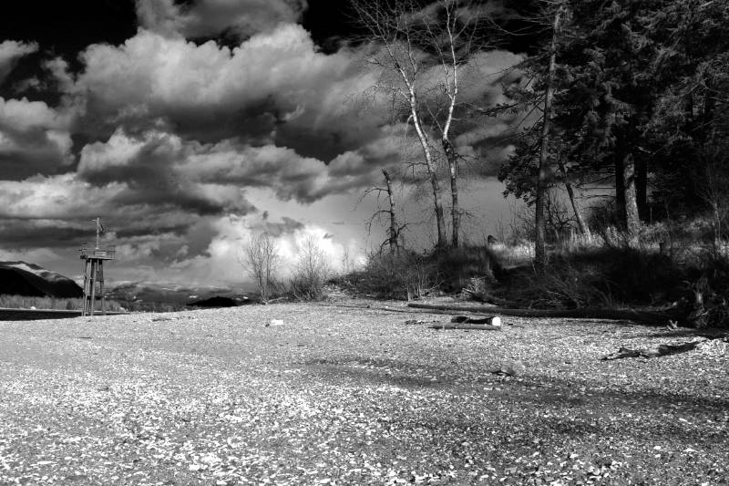 1/320, f9, ISO 100, 26mm, 4:54 pm